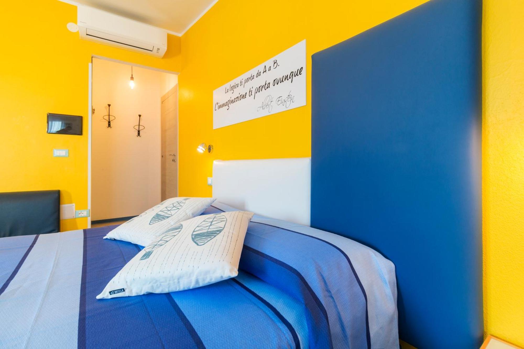 La Favorita Hotel Cala Gonone Buitenkant foto