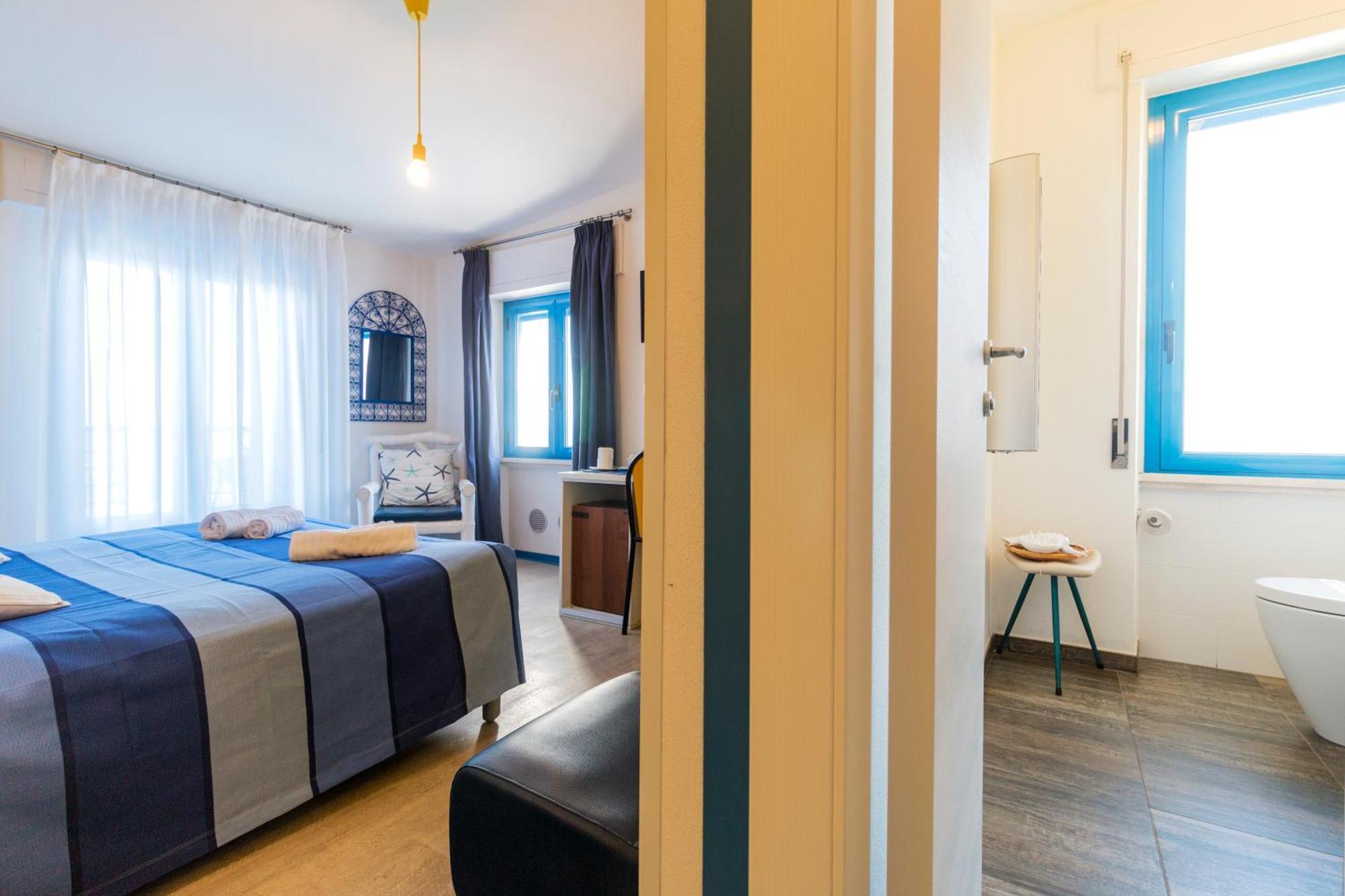 La Favorita Hotel Cala Gonone Buitenkant foto