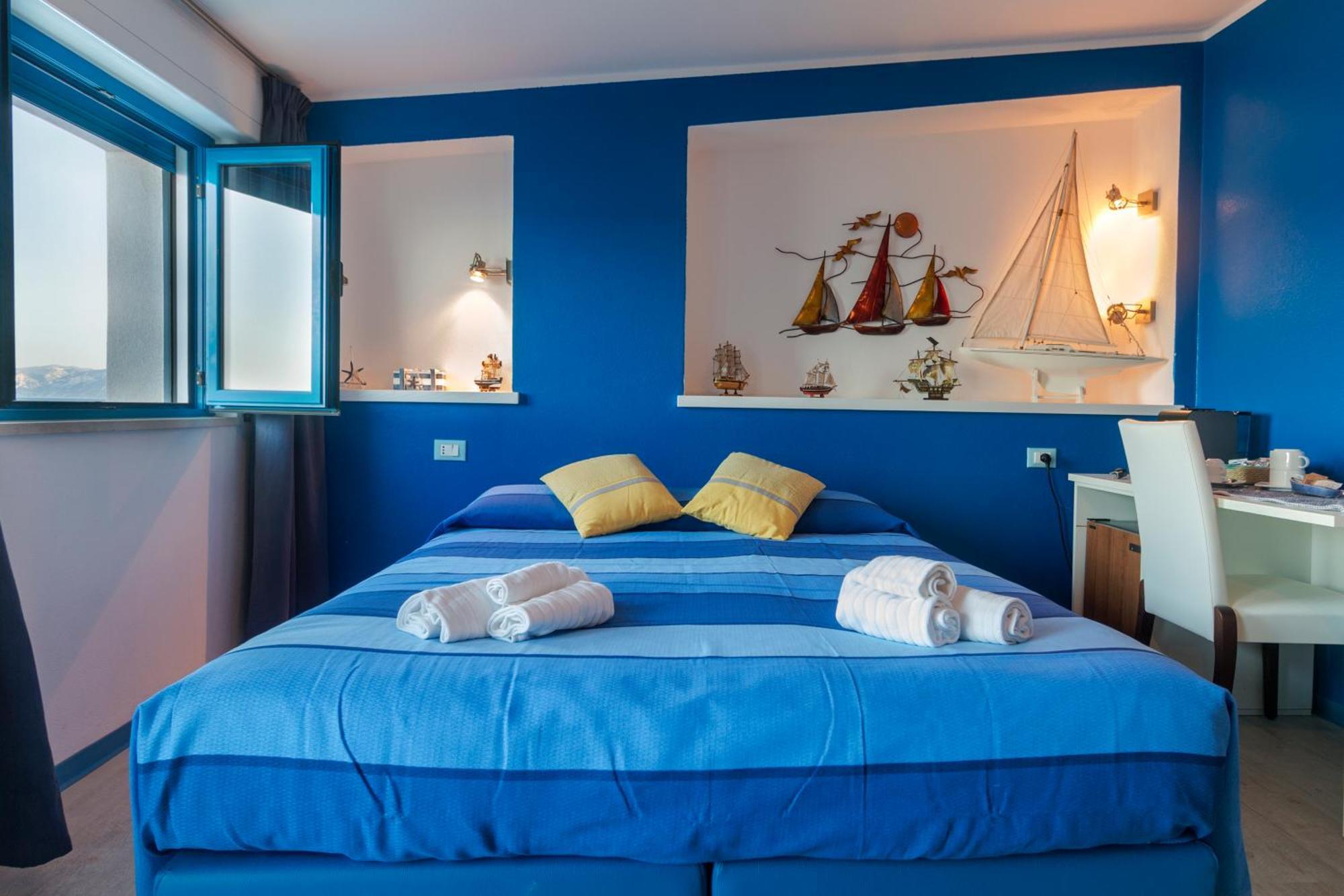 La Favorita Hotel Cala Gonone Buitenkant foto
