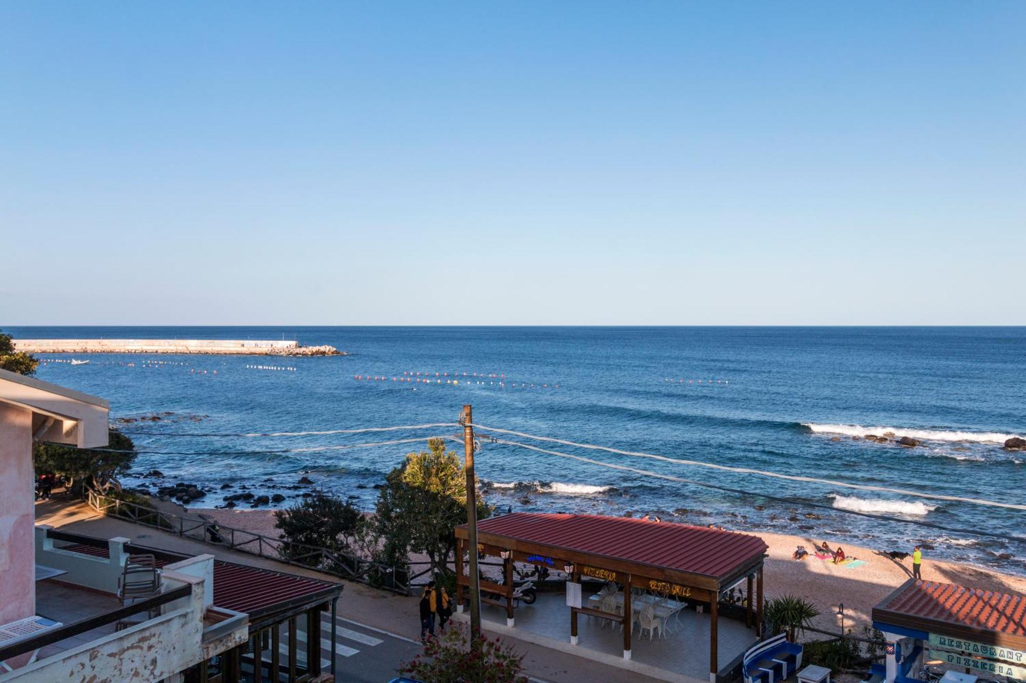 La Favorita Hotel Cala Gonone Buitenkant foto