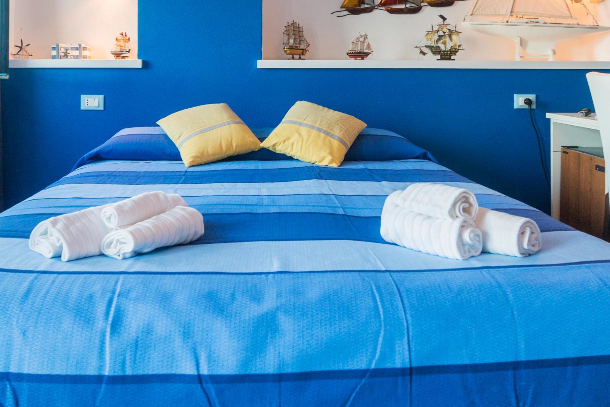 La Favorita Hotel Cala Gonone Buitenkant foto